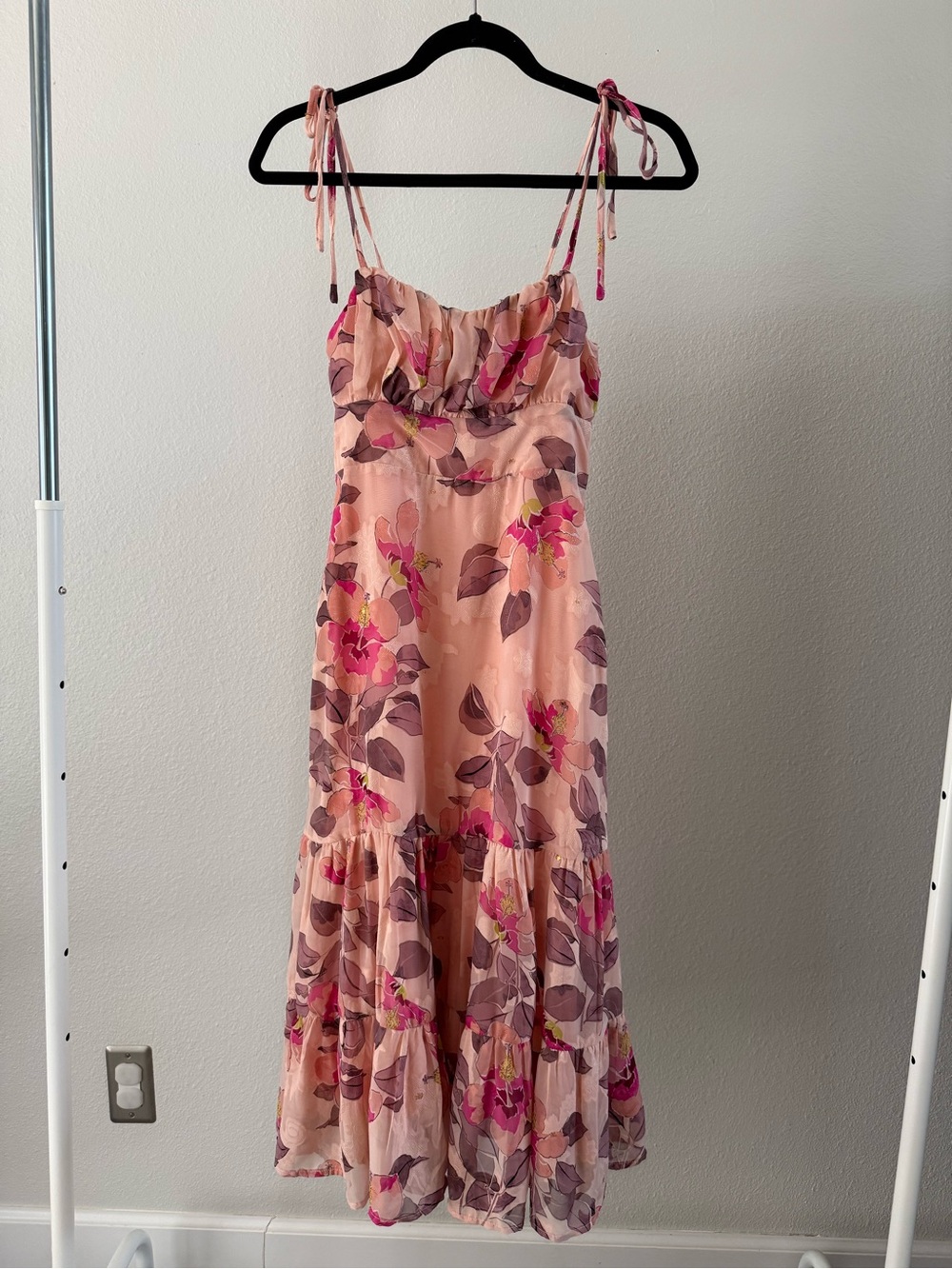 Lulus Tea Party Chic Pink Floral Print Tie-Strap Tiered Midi Dress